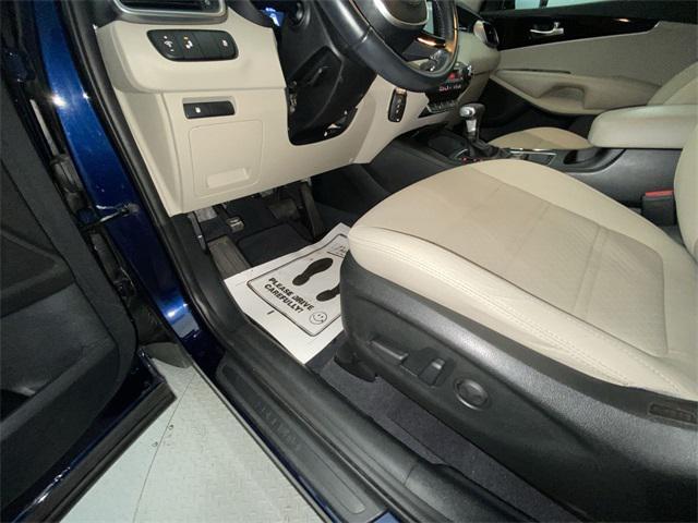 used 2020 Kia Sorento car, priced at $13,604