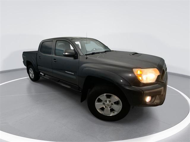 used 2015 Toyota Tacoma car, priced at $19,242