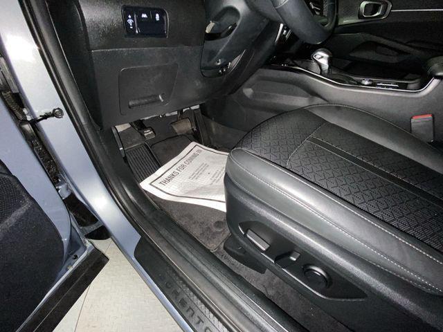 used 2023 Kia Sorento car, priced at $27,191