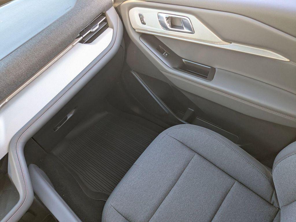 new 2026 Ford Explorer car, priced at $40,585