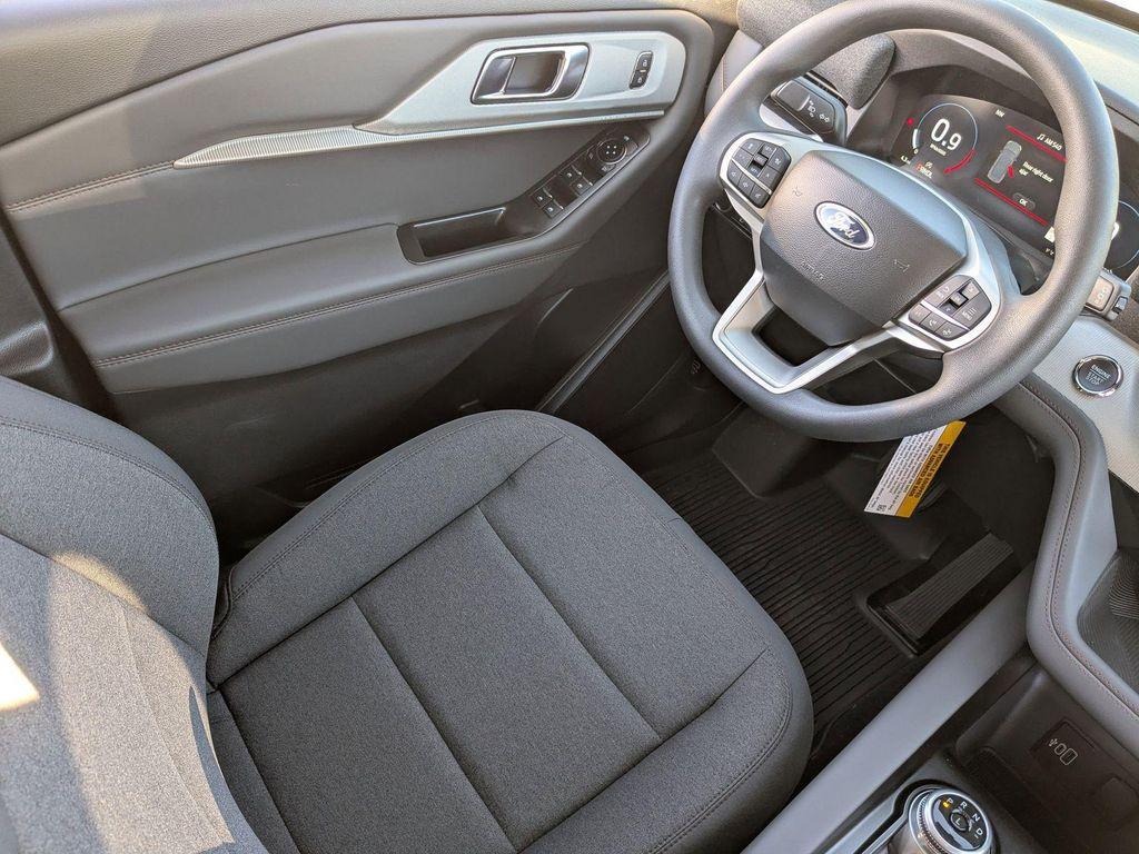 new 2026 Ford Explorer car, priced at $40,585