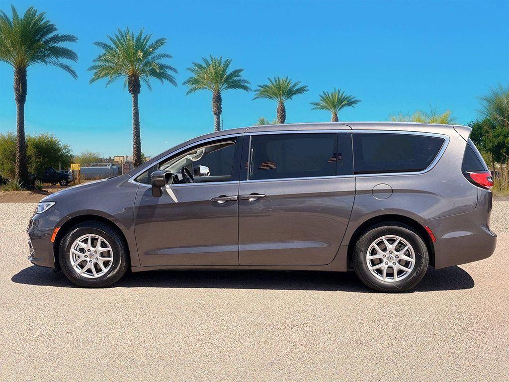 used 2023 Chrysler Pacifica car, priced at $21,592