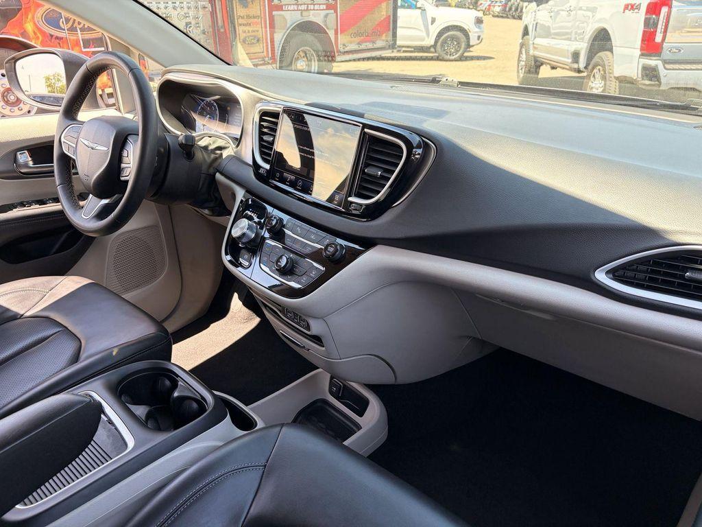 used 2023 Chrysler Pacifica car, priced at $21,592