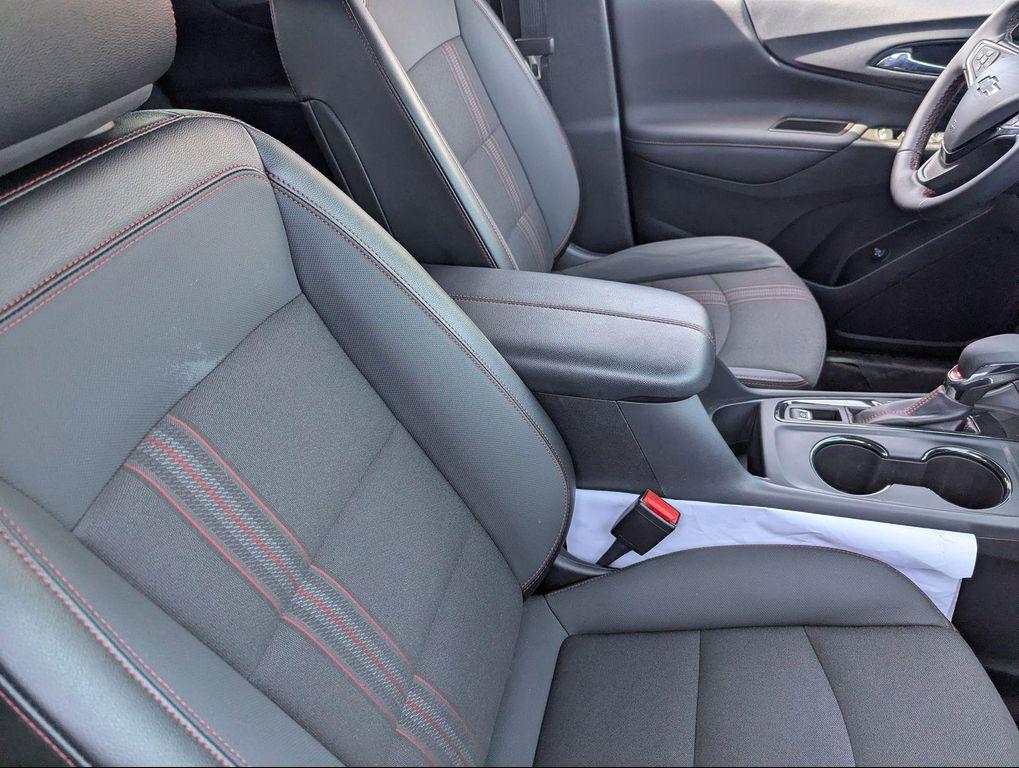 used 2024 Chevrolet Equinox car, priced at $22,665