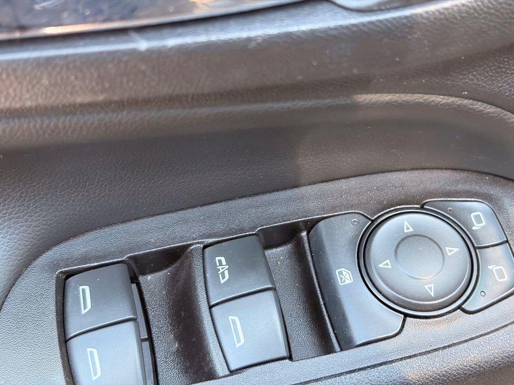 used 2019 Chevrolet Equinox car, priced at $13,195
