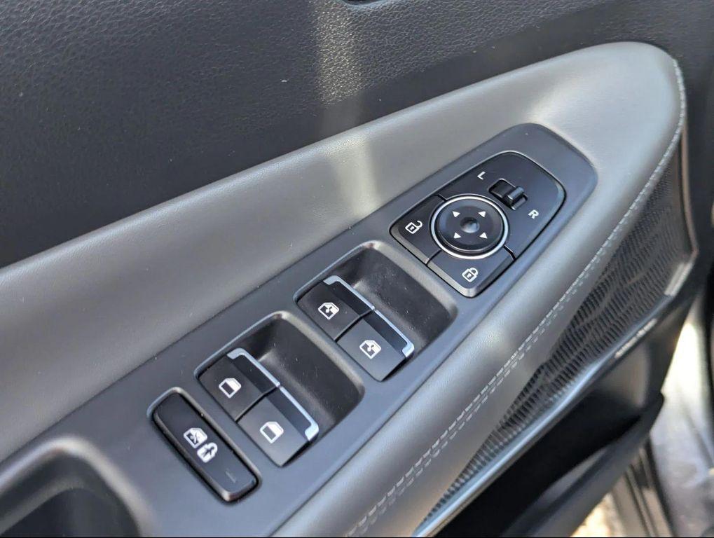 used 2021 Hyundai Santa Fe car, priced at $15,499