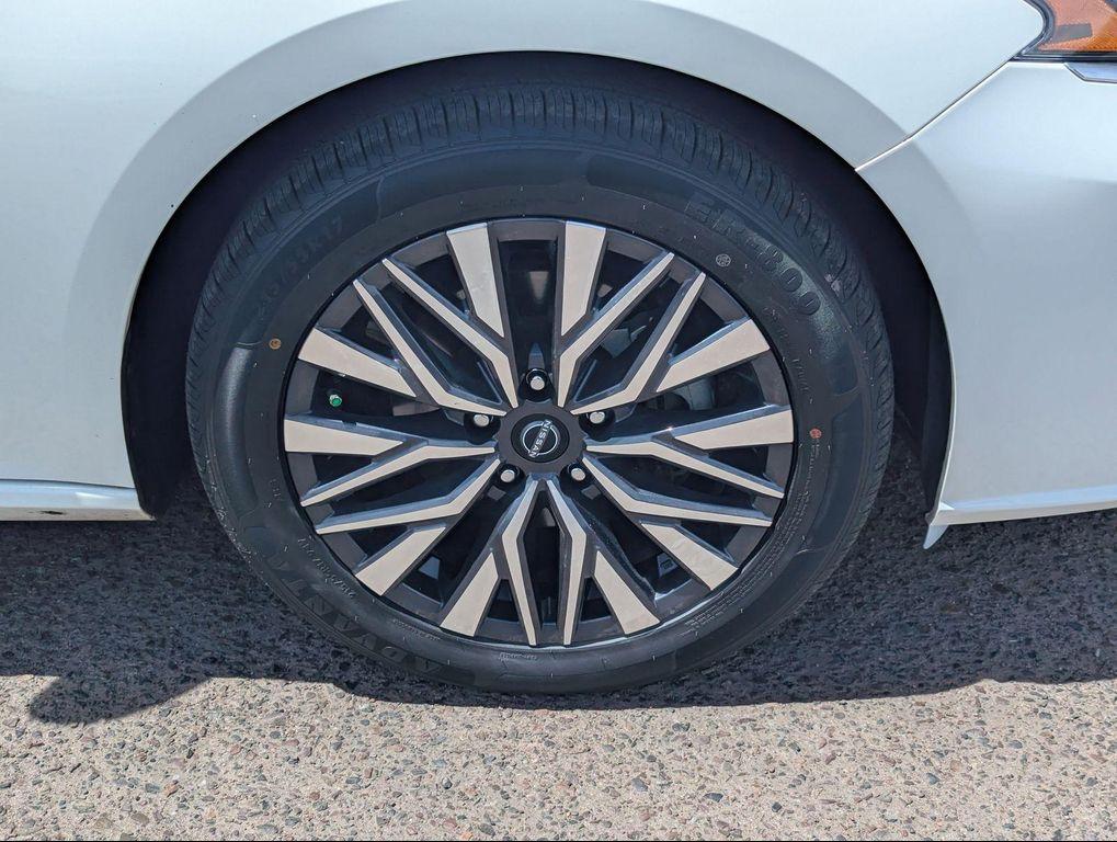 used 2025 Nissan Altima car, priced at $17,322