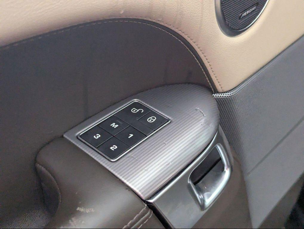 used 2020 Land Rover Range Rover Sport car, priced at $26,999