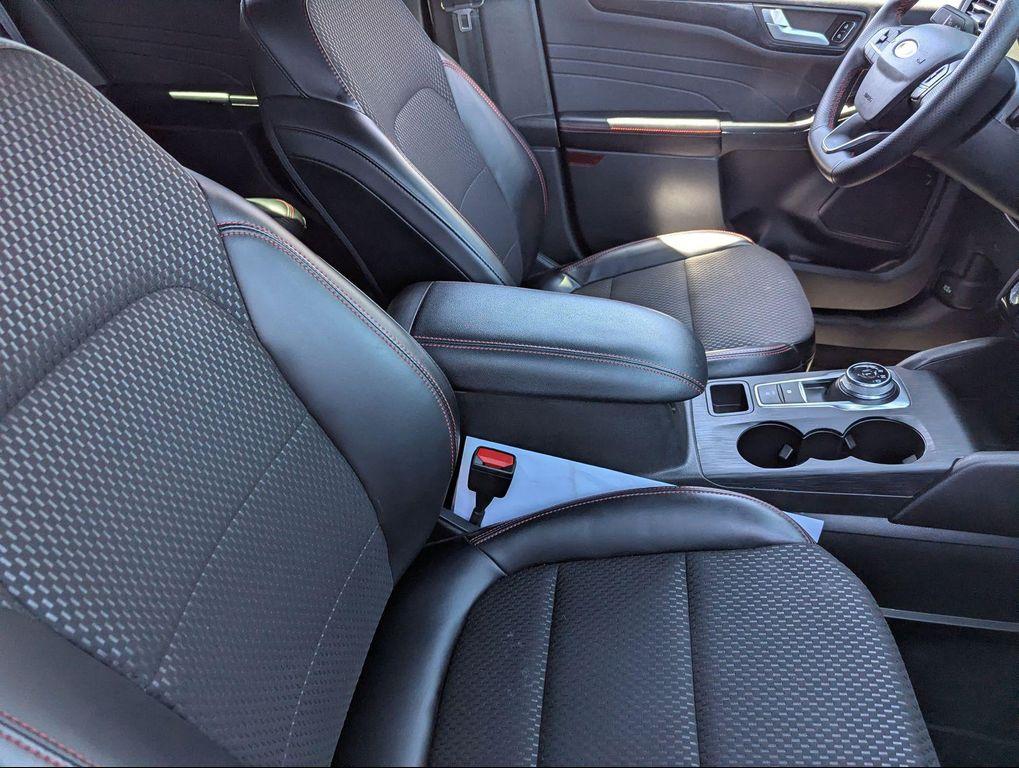 used 2024 Ford Escape car, priced at $22,292