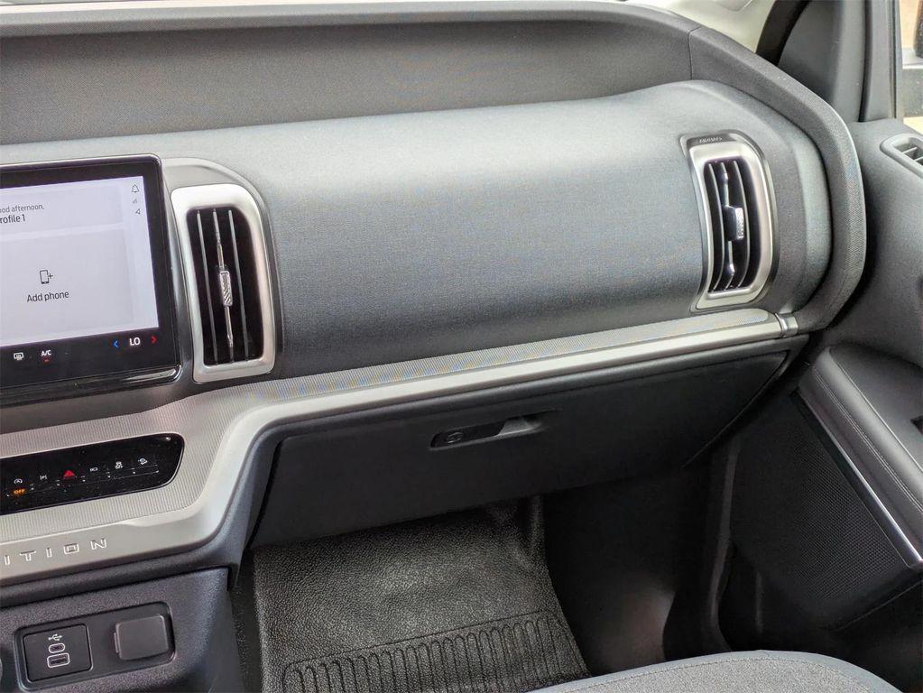 new 2026 Ford Expedition car, priced at $60,620