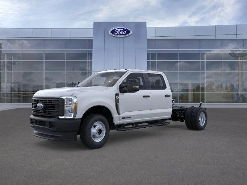 new 2025 Ford F-350 car, priced at $72,440