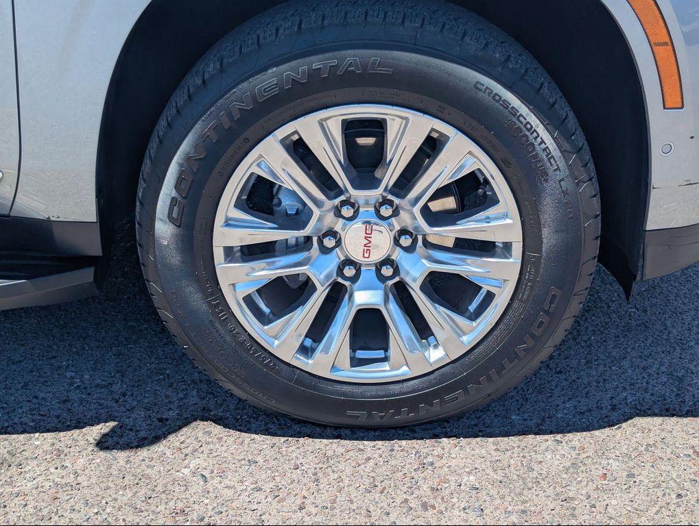 used 2025 GMC Yukon XL car, priced at $68,998