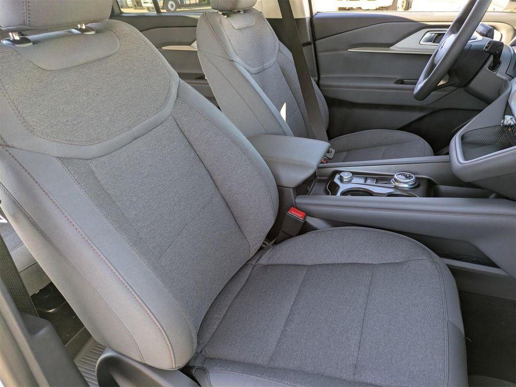 new 2026 Ford Explorer car, priced at $40,585