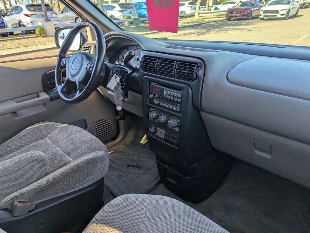 used 2004 Pontiac Montana car, priced at $5,990