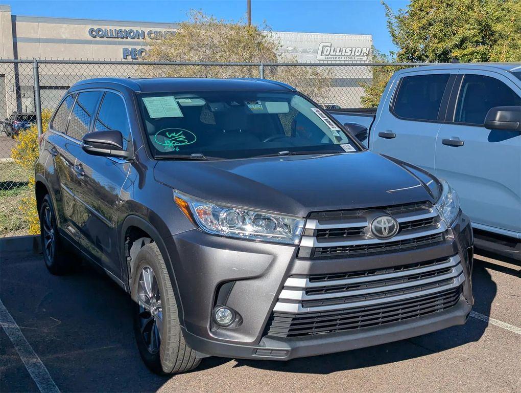 used 2019 Toyota Highlander car, priced at $20,990