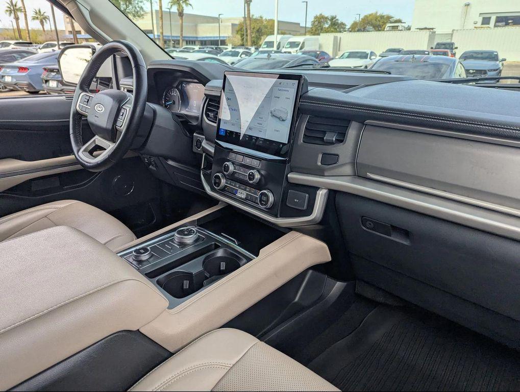 used 2024 Ford Expedition Max car, priced at $42,392