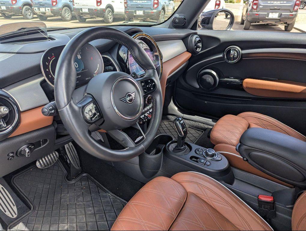 used 2023 MINI Hardtop car, priced at $30,799