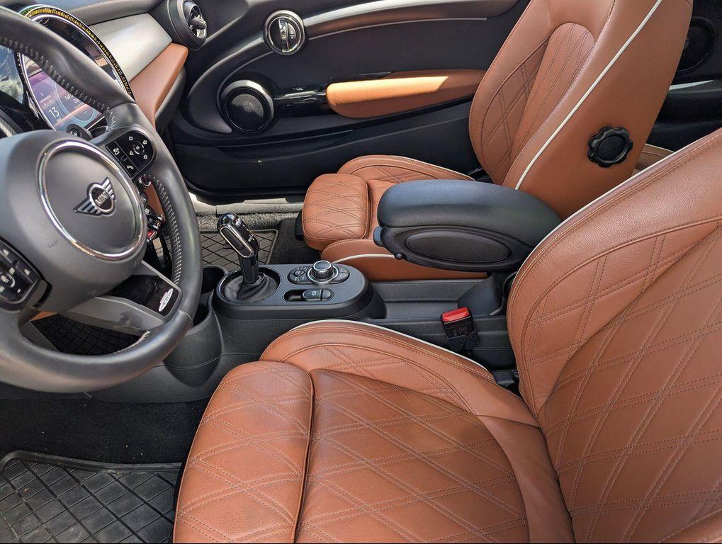 used 2023 MINI Hardtop car, priced at $30,799