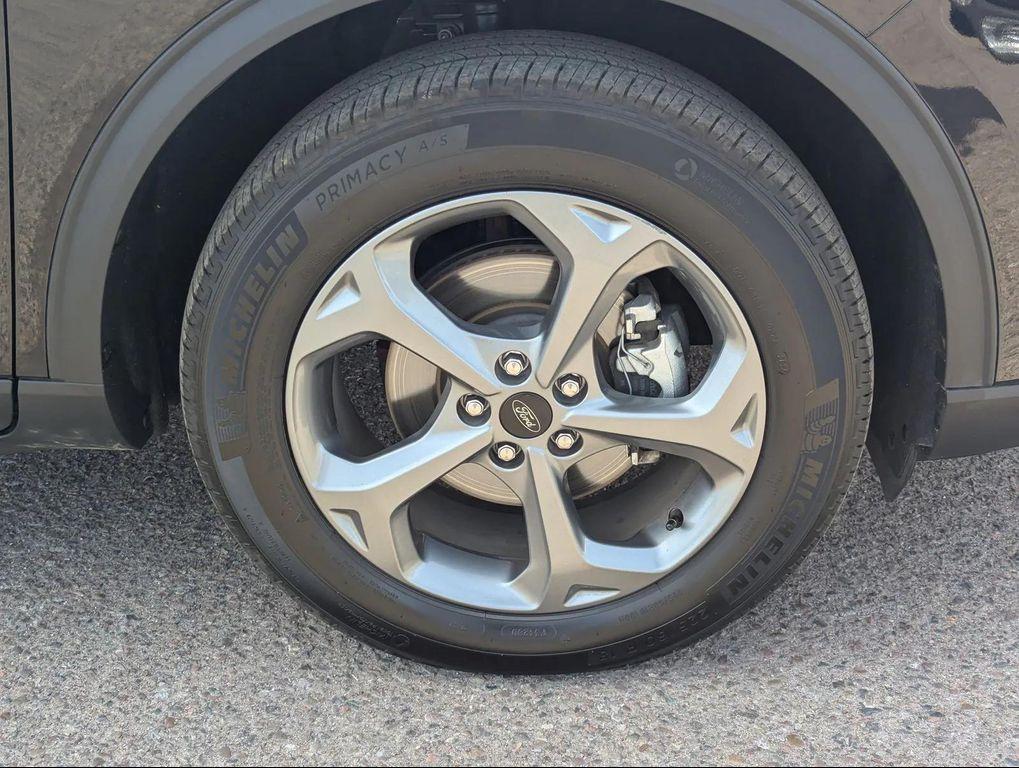 used 2025 Ford Escape car, priced at $24,225