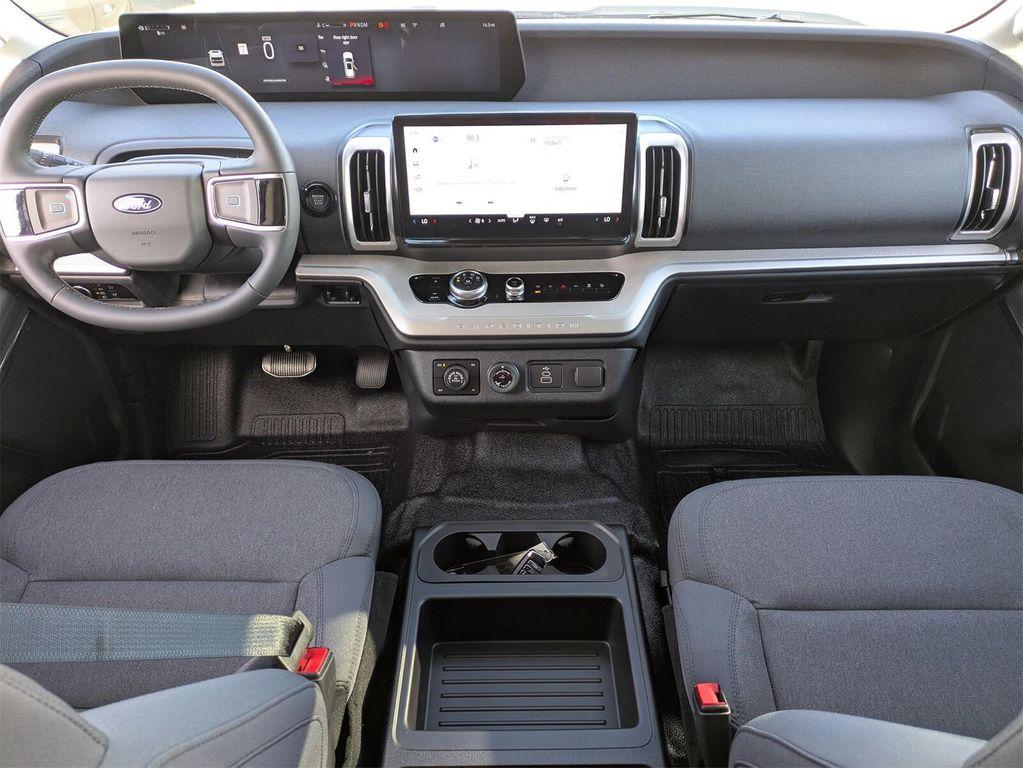 new 2026 Ford Expedition car, priced at $60,620