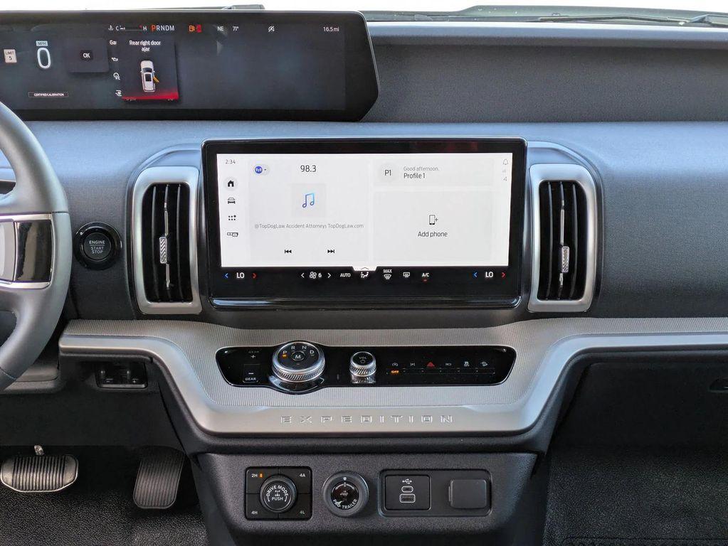 new 2026 Ford Expedition car, priced at $60,620