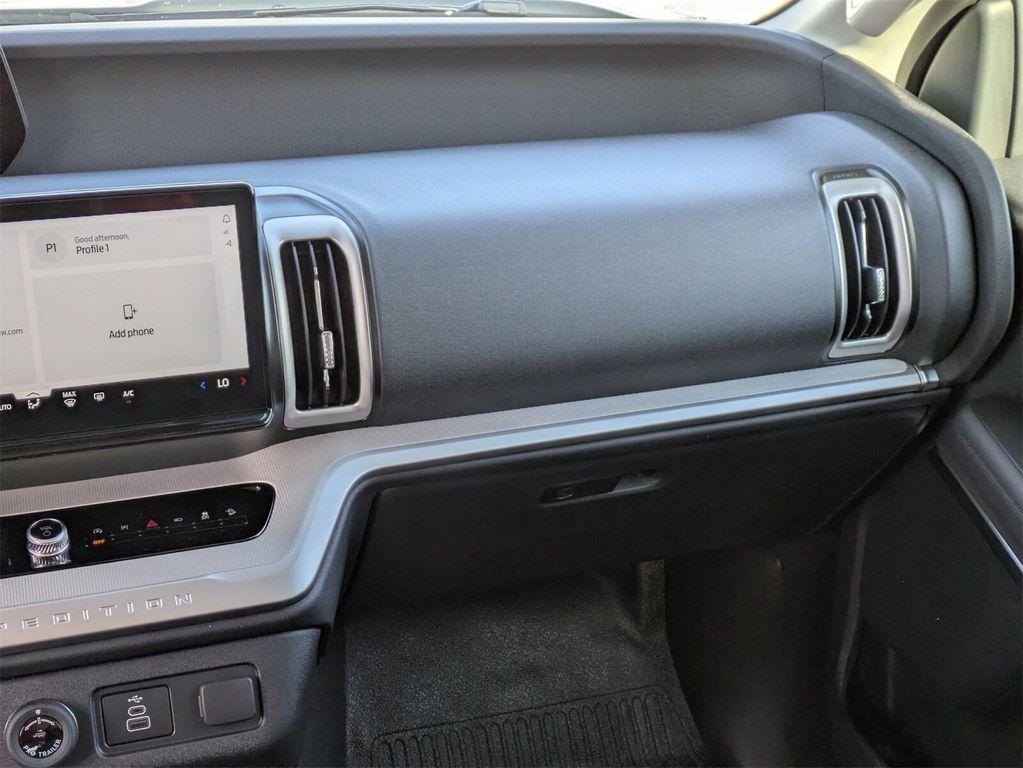 new 2026 Ford Expedition car, priced at $60,620