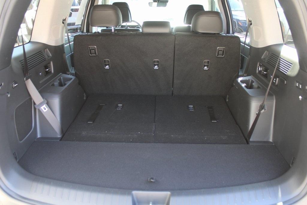 used 2025 Hyundai Santa Fe car, priced at $39,988