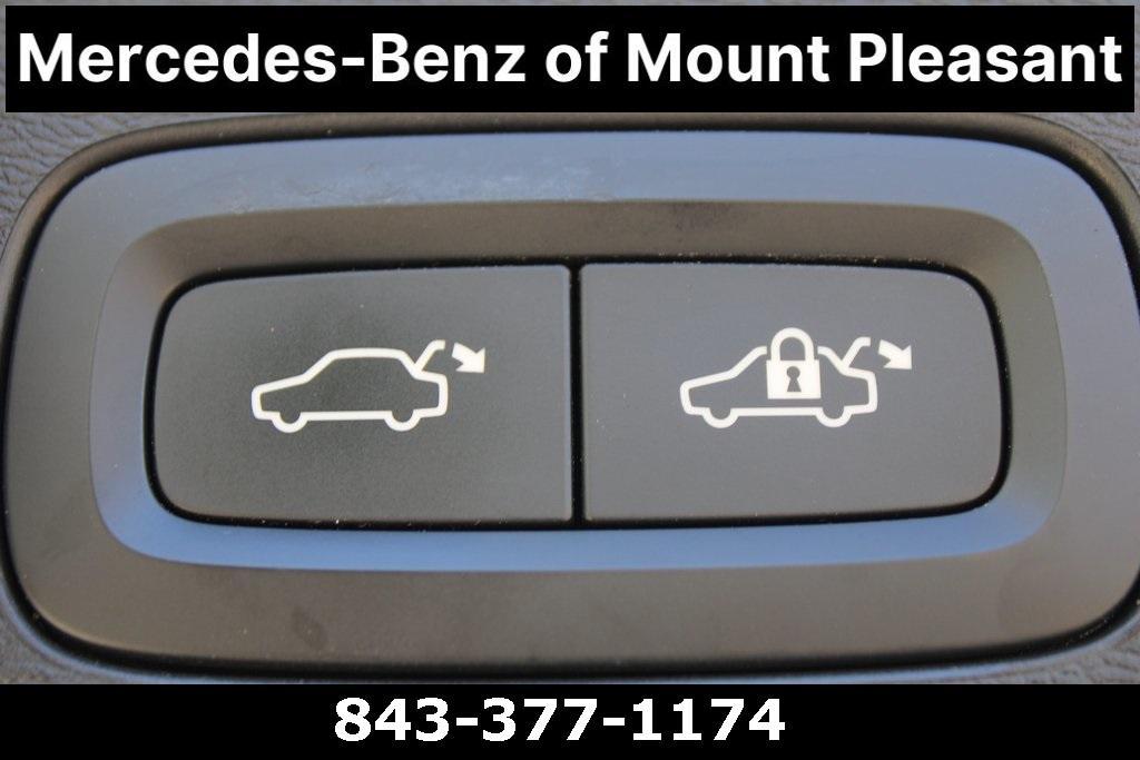 used 2019 Volvo XC60 car, priced at $25,488