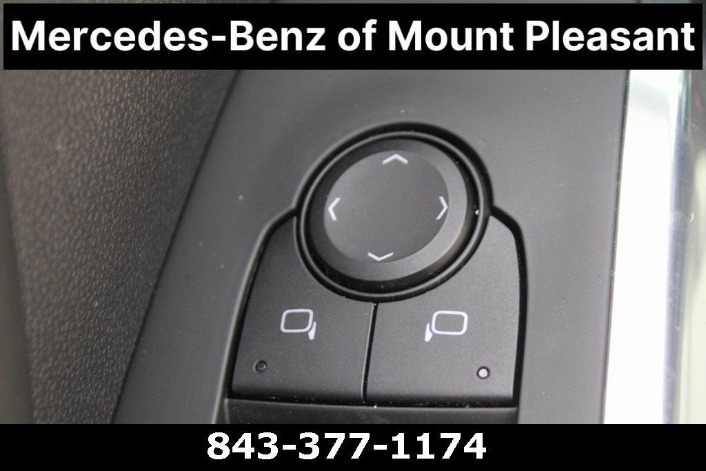 used 2024 Chevrolet Traverse car, priced at $41,988