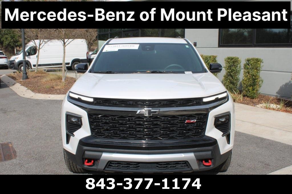 used 2024 Chevrolet Traverse car, priced at $41,988