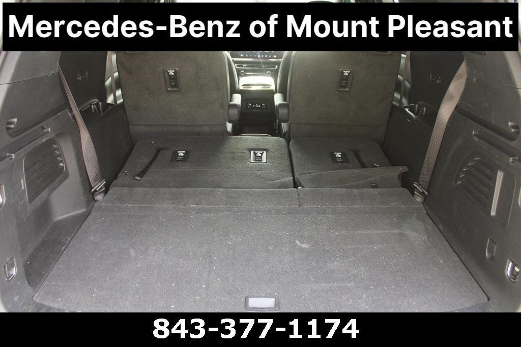 used 2024 Chevrolet Traverse car, priced at $41,988