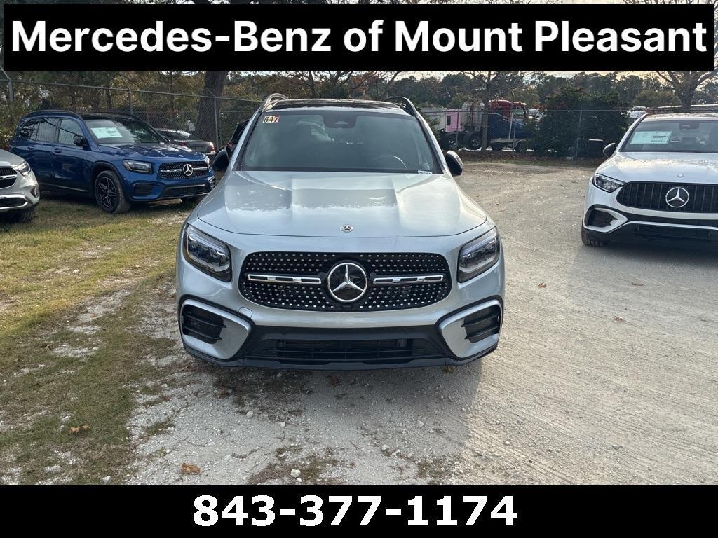 used 2025 Mercedes-Benz GLB 250 car, priced at $45,474