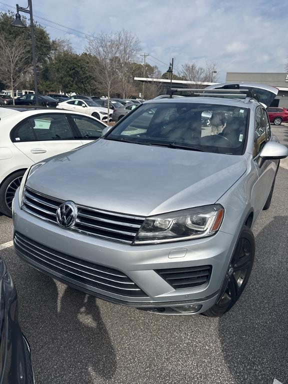 used 2017 Volkswagen Touareg car, priced at $12,988