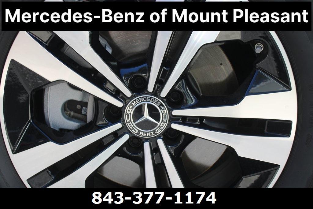 used 2025 Mercedes-Benz GLB 250 car, priced at $41,997