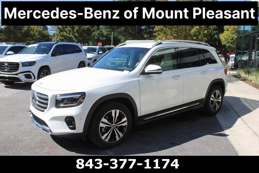used 2025 Mercedes-Benz GLB 250 car, priced at $41,997