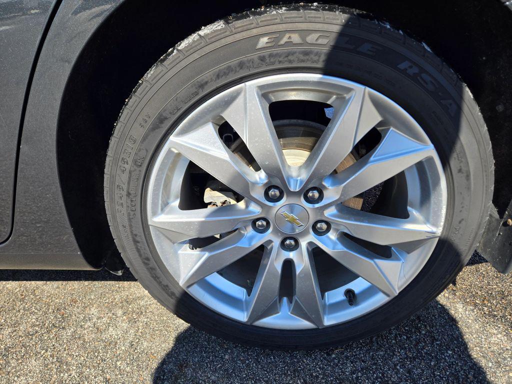 used 2018 Chevrolet Malibu Hybrid car, priced at $10,475