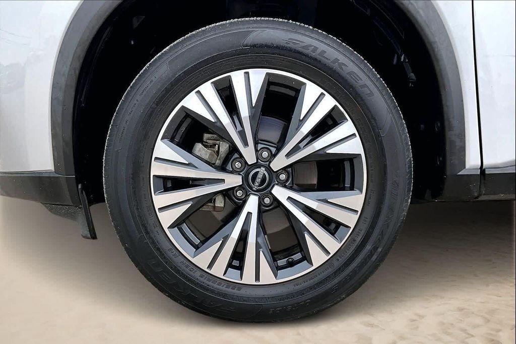 used 2023 Nissan Rogue car, priced at $20,295