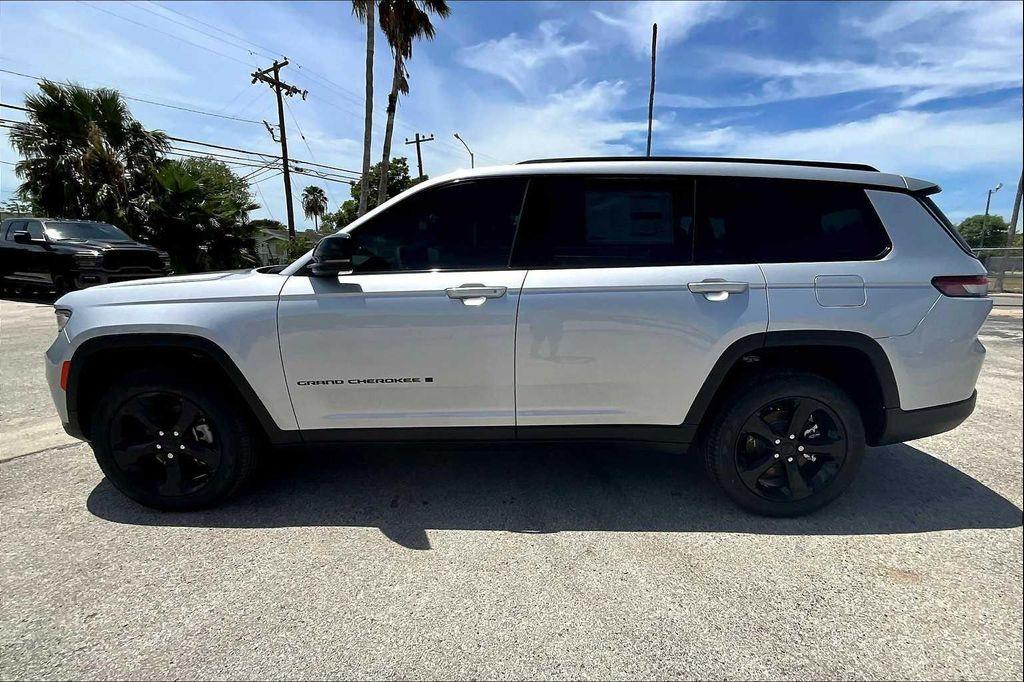 new 2025 Jeep Grand Cherokee L car, priced at $46,625