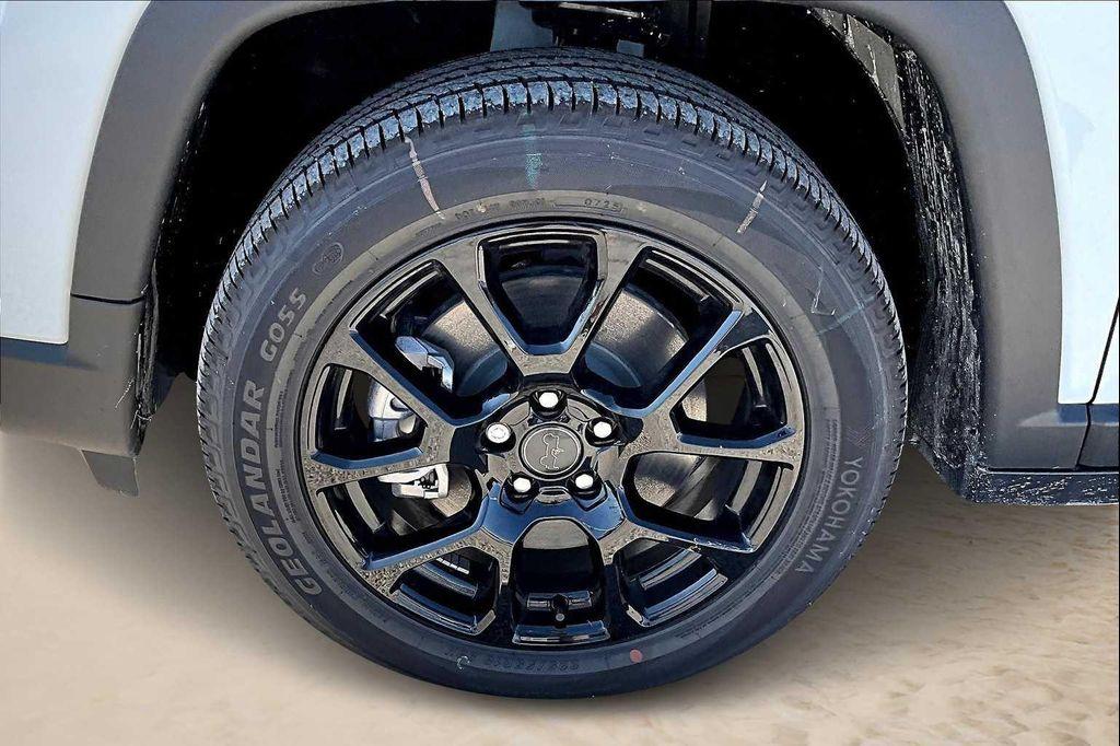 new 2026 Jeep Compass car, priced at $32,176