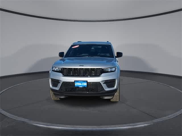 new 2024 Jeep Grand Cherokee car, priced at $41,572