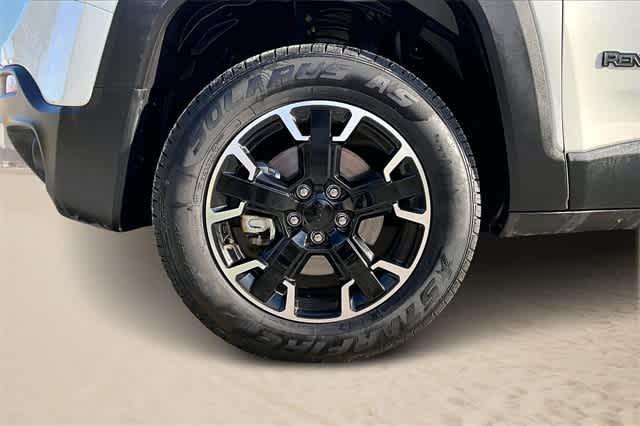 used 2023 Jeep Renegade car, priced at $22,951