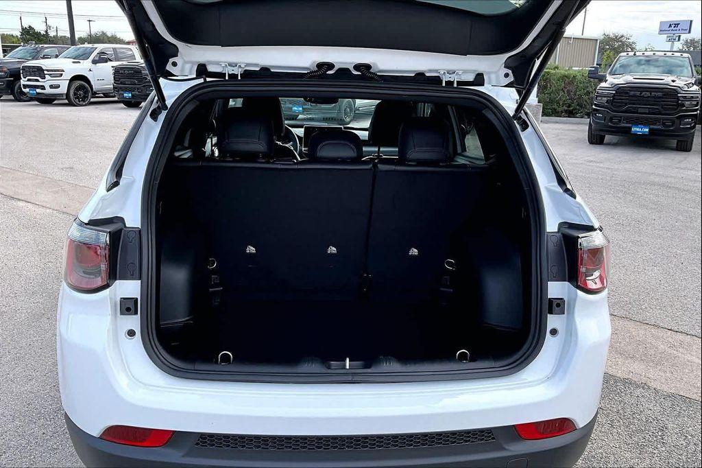 new 2026 Jeep Compass car, priced at $30,649