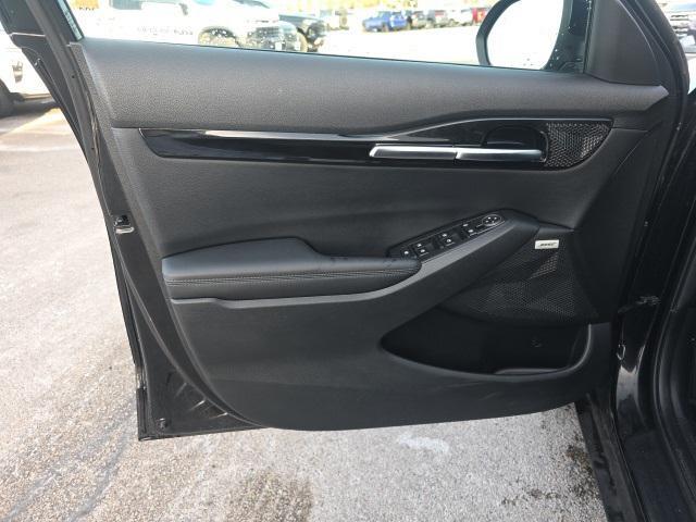 used 2023 Kia Seltos car, priced at $22,999