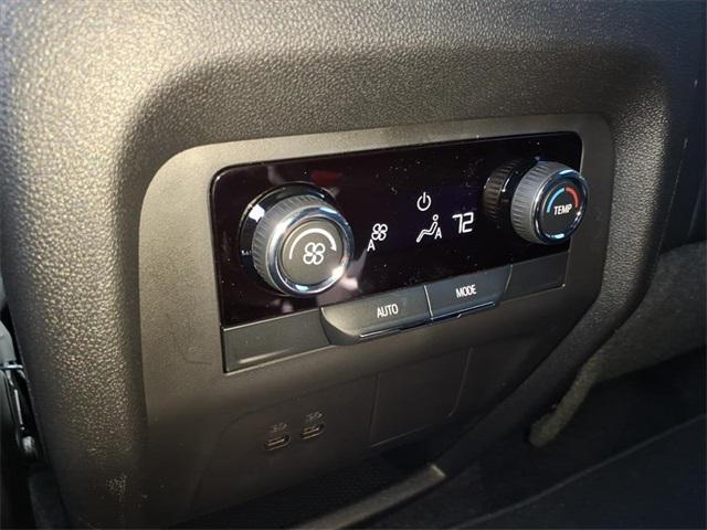 new 2026 Chevrolet Traverse car, priced at $43,195