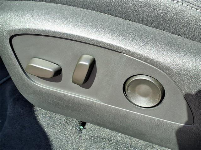 new 2026 Chevrolet Traverse car, priced at $43,195