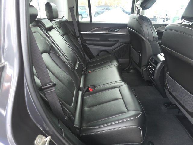 used 2023 Jeep Grand Cherokee car, priced at $28,995