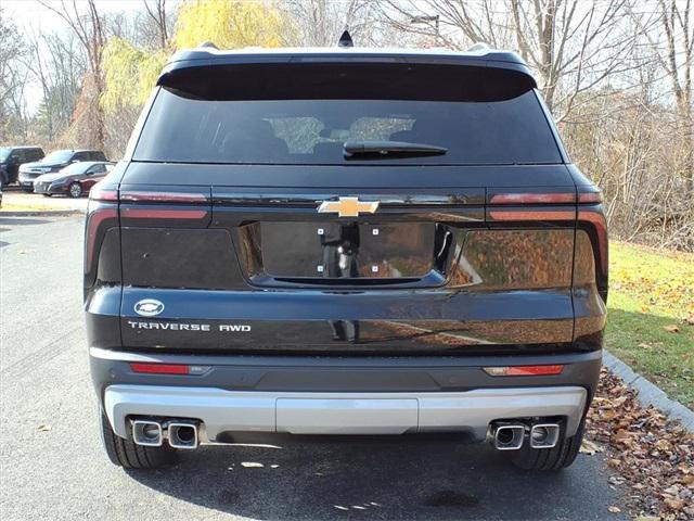 new 2026 Chevrolet Traverse car, priced at $42,620