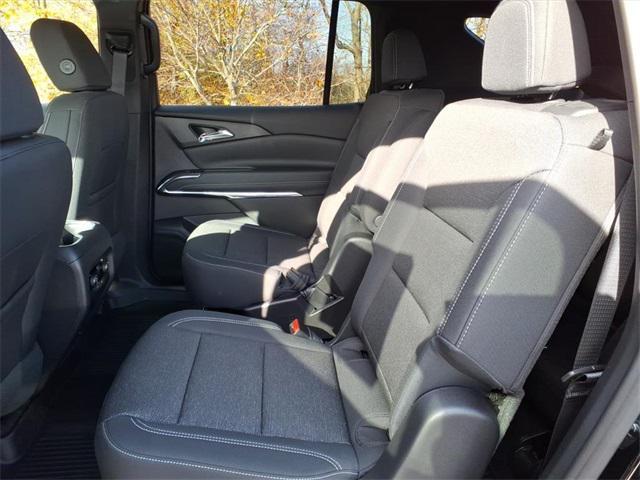 new 2026 Chevrolet Traverse car, priced at $42,620