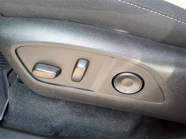 new 2026 Chevrolet Traverse car, priced at $42,620