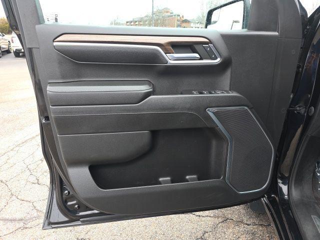 used 2023 Chevrolet Silverado 1500 car, priced at $33,999